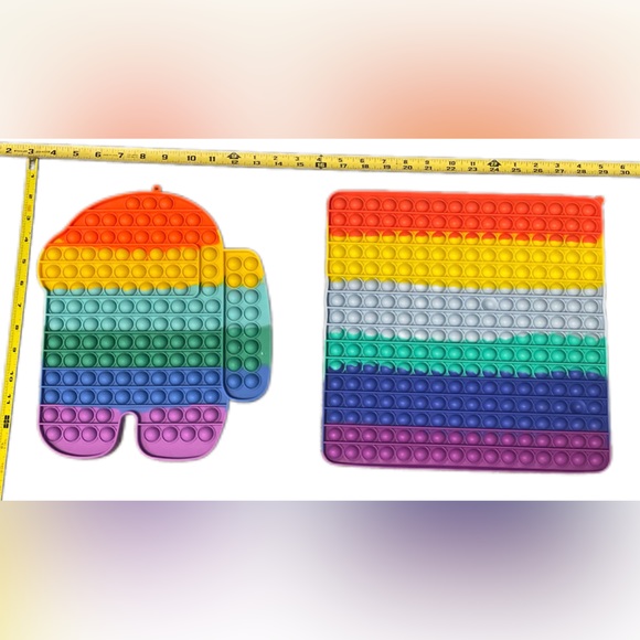 2 jumbo pop it’s - Picture 3 of 3